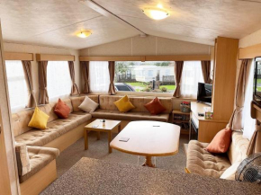 Devon Barnstaple Self Catering Tarka Holiday Park Free Wi-Fi Spacious Static Caravan sleeps 4 Pets allowed location Devon EX31 4AU Just 6 miles from Saunton Sands Please note no sign written vehicles 